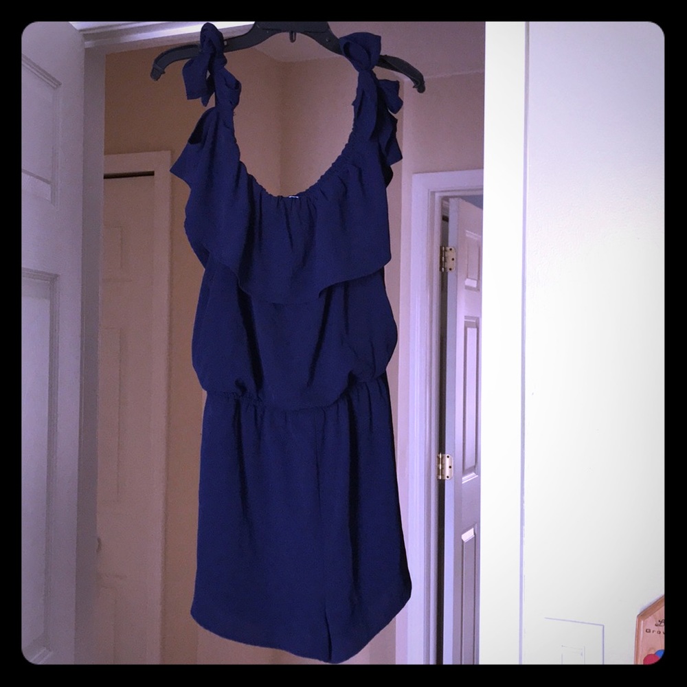 NWOT Large Navy She & Sky Romper